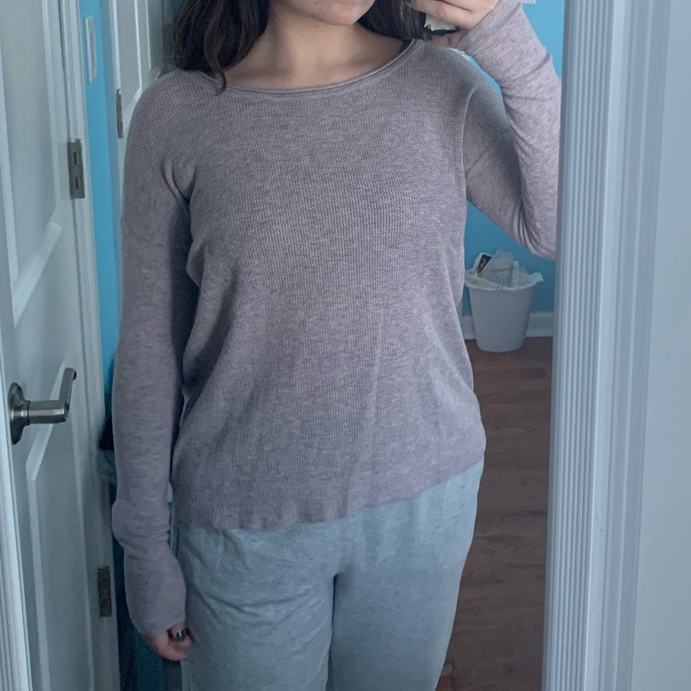 American Eagle Knit Sweater Dusty Rose Grey